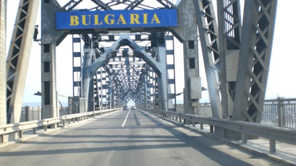 Болгария планирует построить еще 4 моста через Дунай.jpg